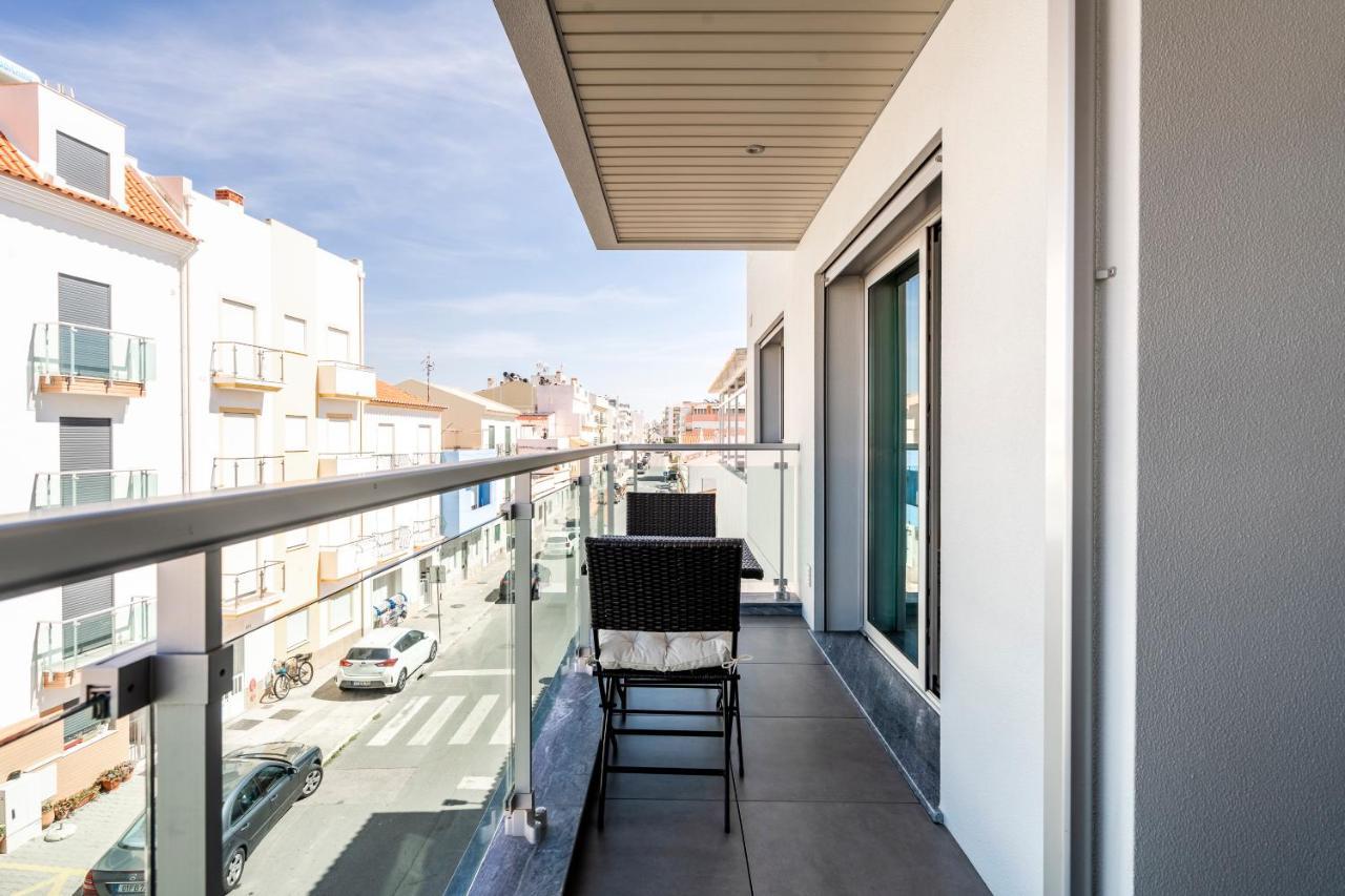 Coastal Holiday'S Apartment Монте Гордо Екстериор снимка