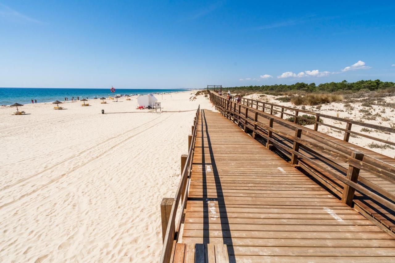 Coastal Holiday'S Apartment Монте Гордо Екстериор снимка