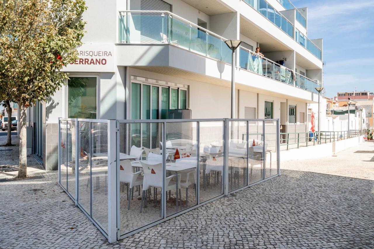 Coastal Holiday'S Apartment Монте Гордо Екстериор снимка
